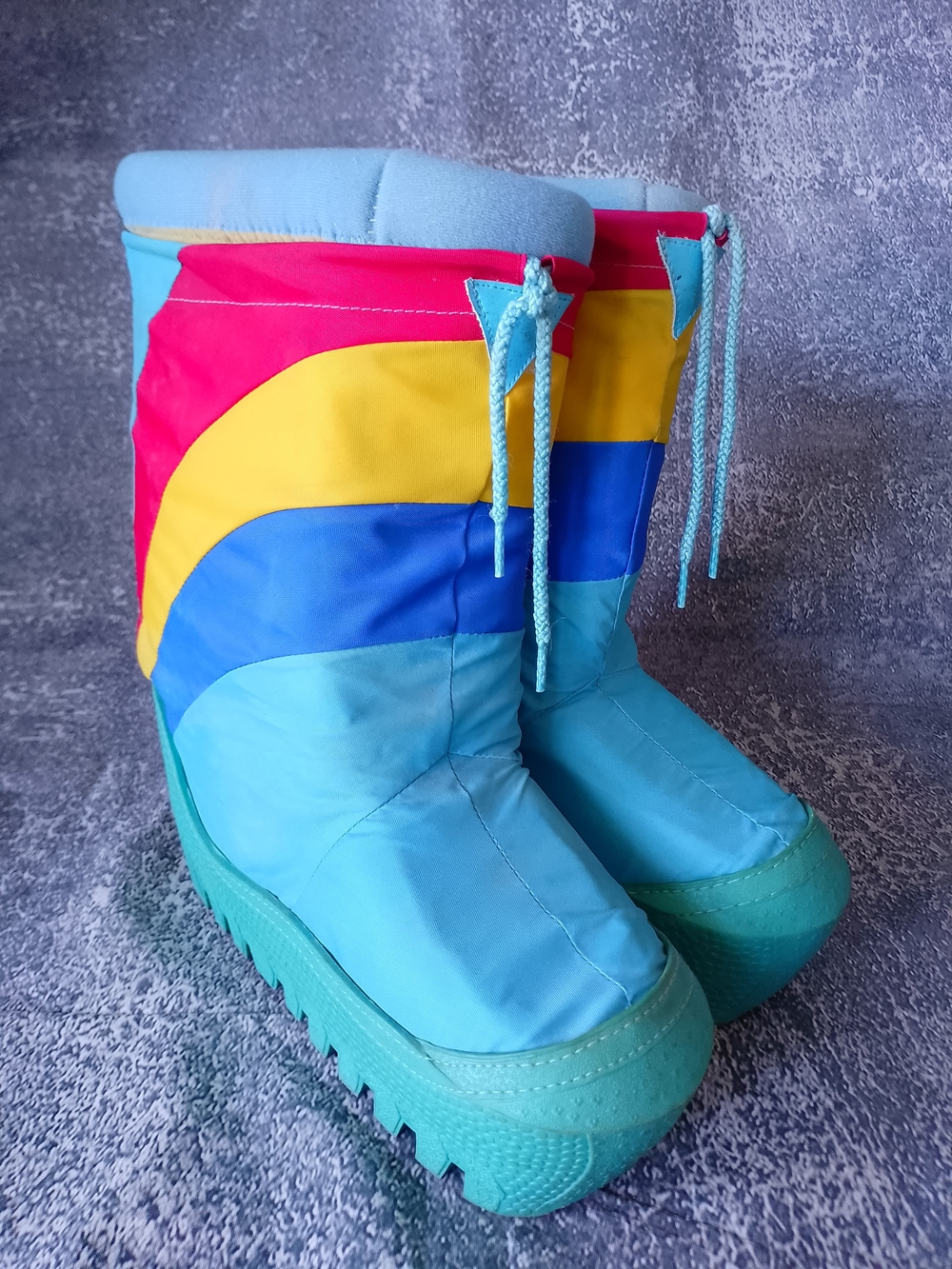RARE Vintage 1980s Rainbow-striped Moon Boots UNISEX - Picture 2 of 16